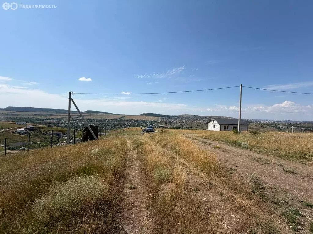 Участок в Украинка, Овражная улица (8 м) - Фото 1