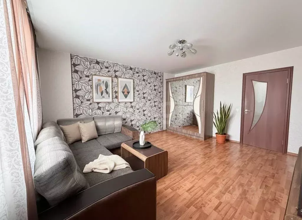 2-к кв. Татарстан, Казань ул. Академика Сахарова, 20 (65.0 м) - Фото 1