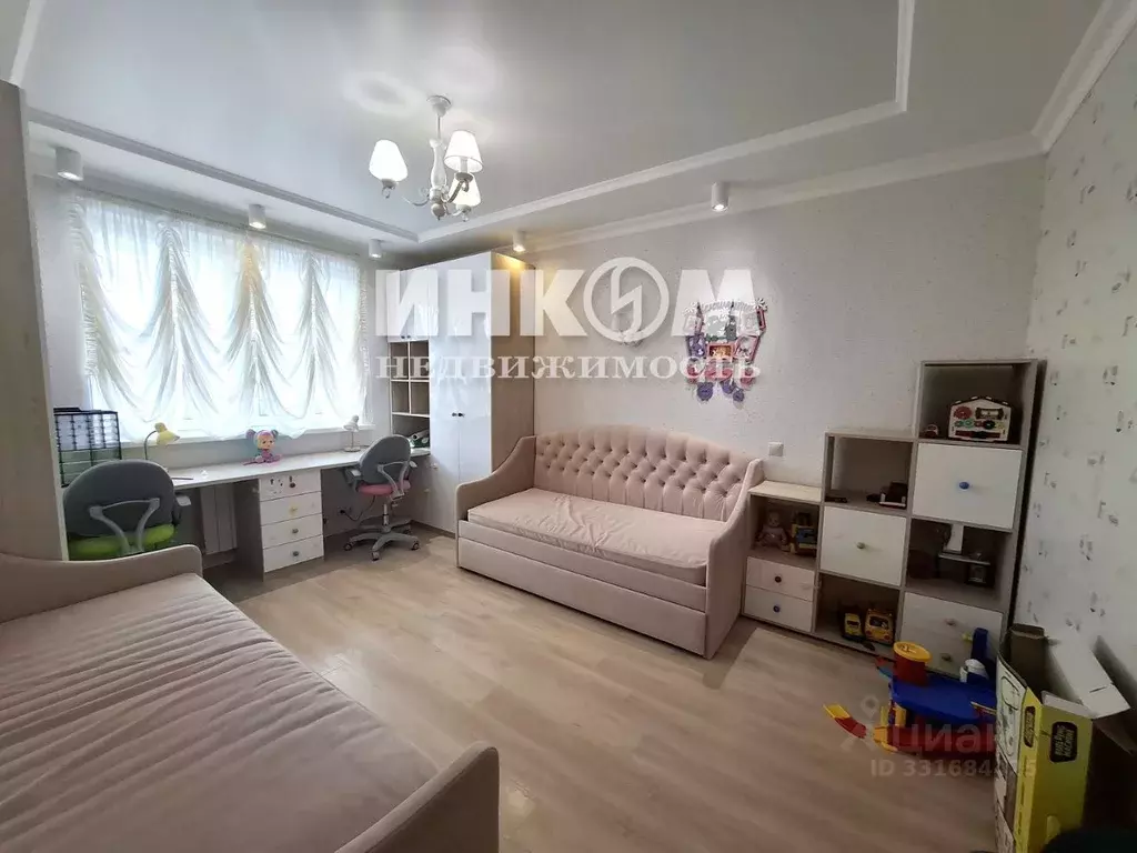 3-к кв. Московская область, Красногорск бул. Павшинский, 15 (93.6 м) - Фото 1