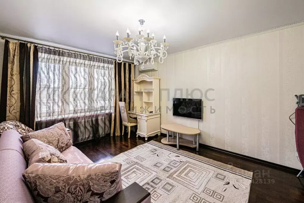 1-к кв. Липецкая область, Липецк Нижняя Логовая ул., 6 (42.0 м) - Фото 0