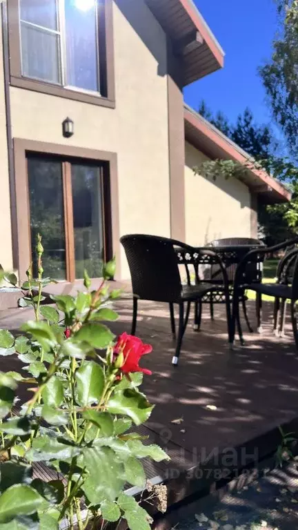 Дом в Тверская область, Конаковский муниципальный округ, д. Глинники  ... - Фото 2