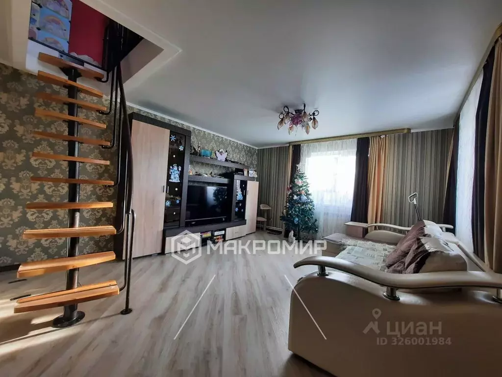 Дом в Брянская область, Брянск пер. Кутузова, 15 (100 м) - Фото 1