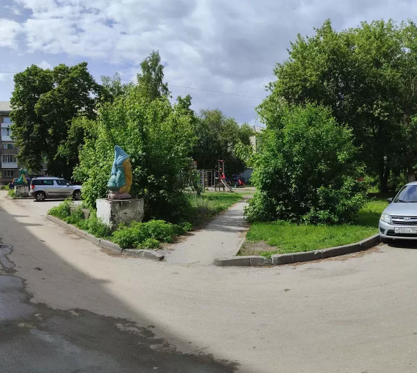 Продаётся 1-к квартира, 309 м - Фото 1