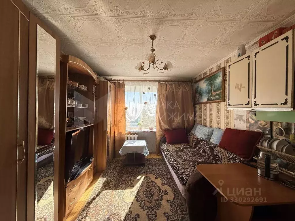 Студия Тюменская область, Тюмень ул. Республики, 218 (12.4 м) - Фото 1