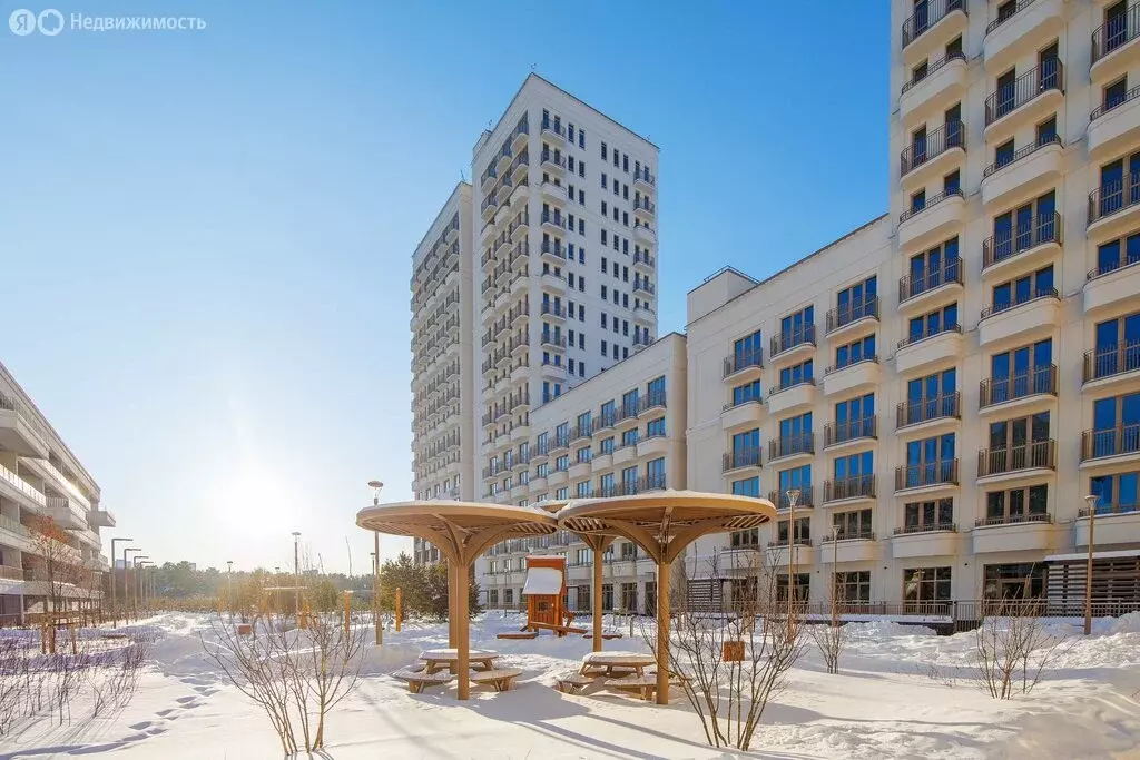 2-комнатная квартира: Тюмень, улица Вадима Бованенко, 7 (61.7 м) - Фото 2