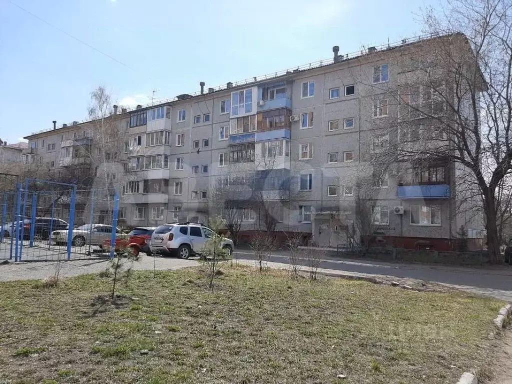 3-к кв. Омская область, Омск ул. Кирова, 6/2 (71.1 м) - Фото 1