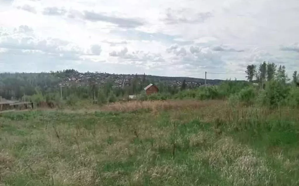 Участок в Иркутская область, Киренск Центральный мкр,  (10.0 сот.) - Фото 1