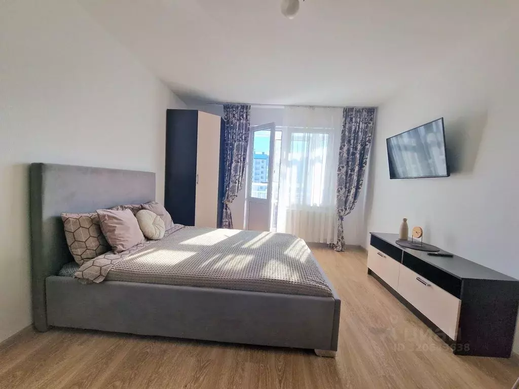 1-к кв. Свердловская область, Екатеринбург ул. Рассветная, 8к3 (30.0 ... - Фото 1