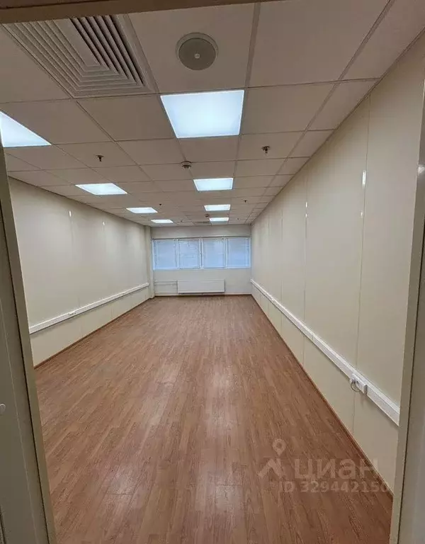 Офис в Санкт-Петербург Студенческая ул., 10 (32 м) - Фото 1