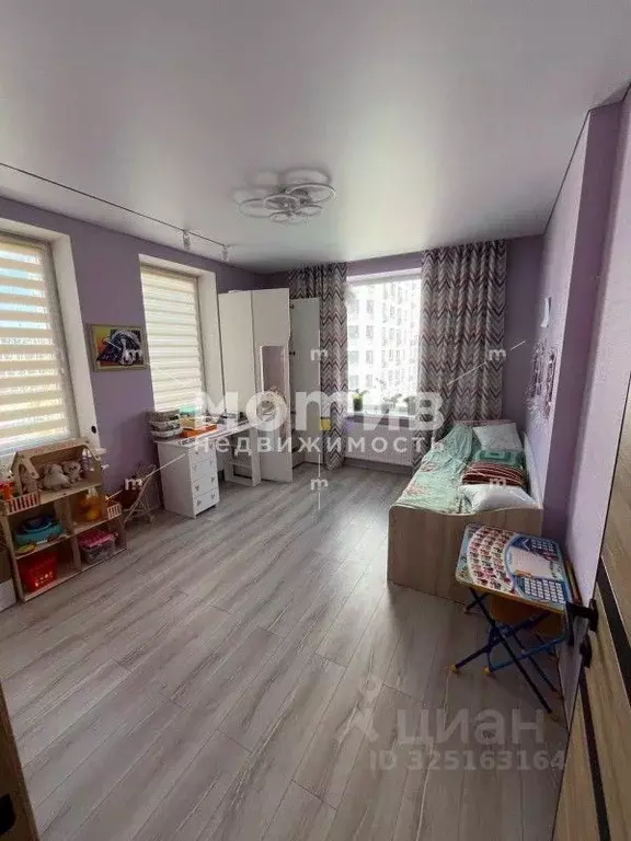 2-к кв. Тюменская область, Тюмень ул. Новоселов, 105 (56.2 м) - Фото 1