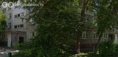 3-комнатная квартира: Новосибирск, улица Связистов, 5 (62 м) - Фото 1