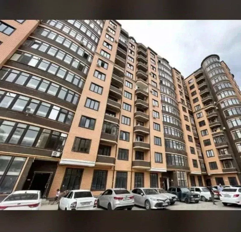 1-к кв. Дагестан, Махачкала ул. Устарбекова, 6 (55.0 м) - Фото 0