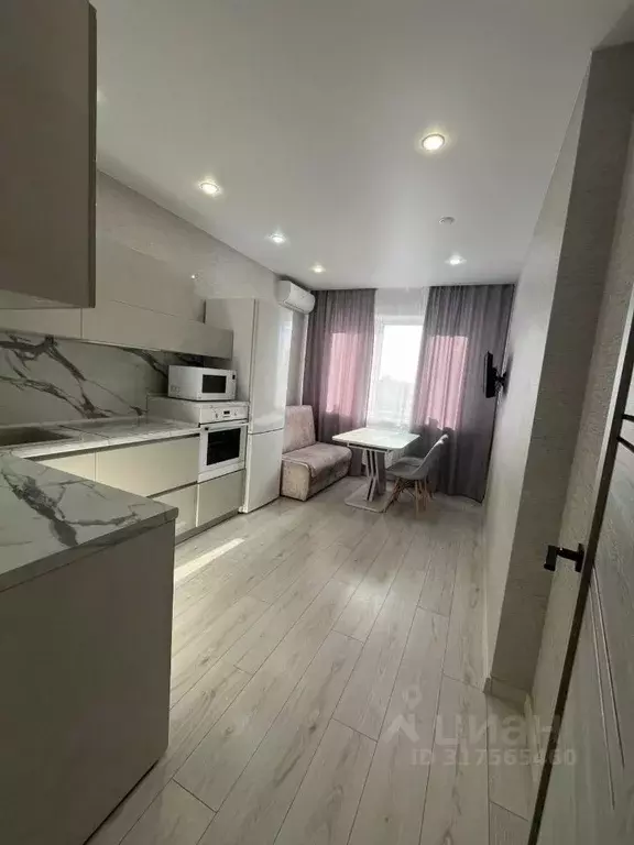 1-к кв. Татарстан, Казань Чистопольская ул., 61Д (41.1 м) - Фото 0
