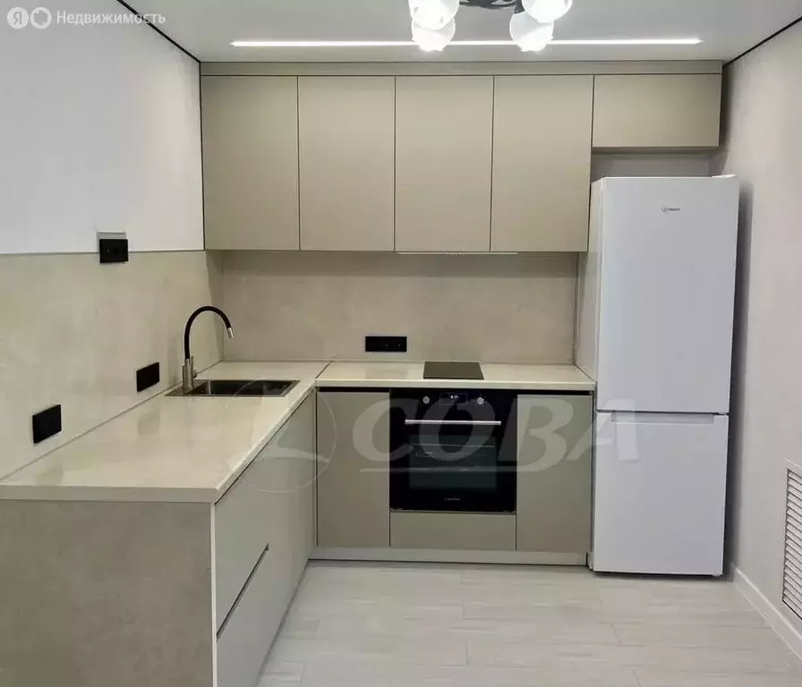 1-комнатная квартира: Тюмень, улица Валентины Трофимовой, 4к1 (41 м) - Фото 1