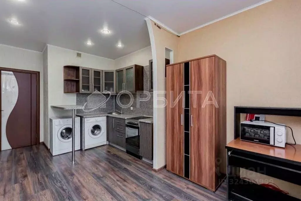 1-к кв. Тюменская область, Тюмень ул. Дмитрия Менделеева, 7 (48.7 м) - Фото 2