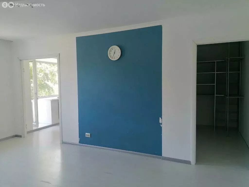 3-комнатная квартира: Кызыл, улица Титова, 36 (57 м) - Фото 1