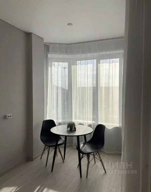 Студия Хакасия, Абакан ул. Генерала Тихонова, 8/2 (32.0 м) - Фото 2