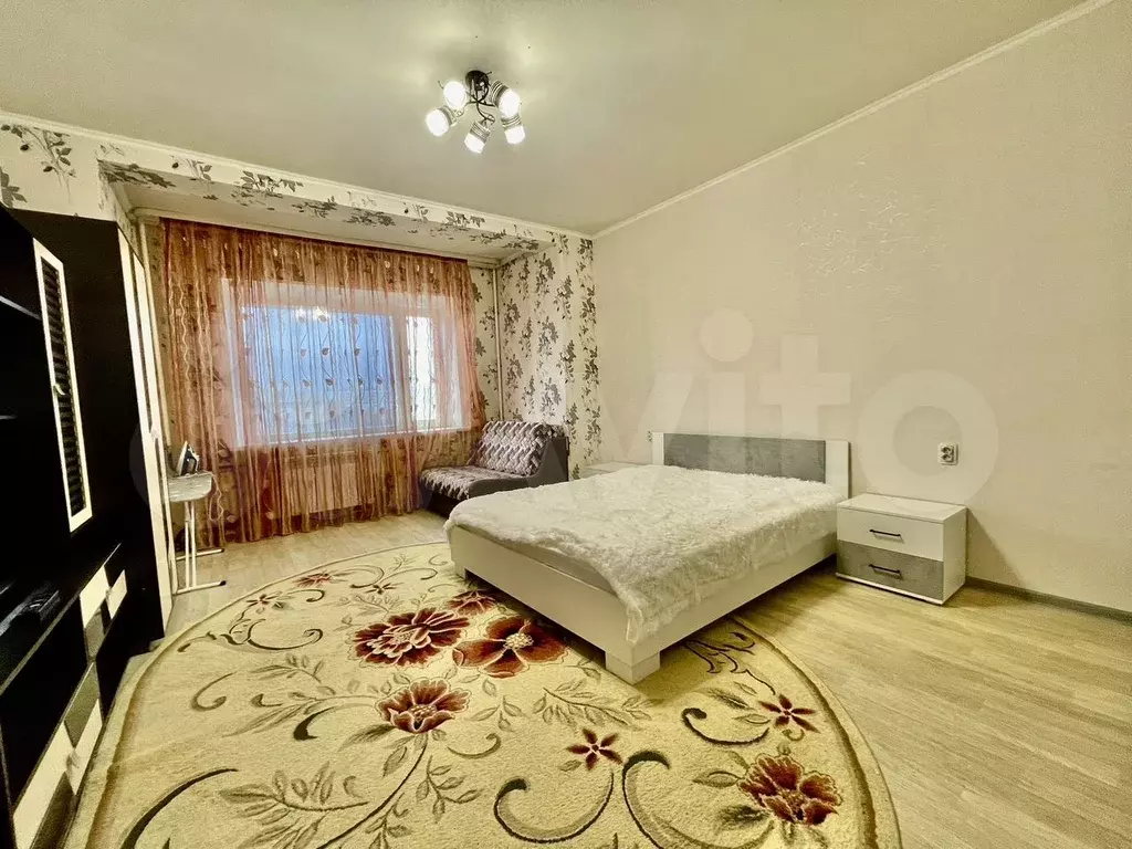 1-к. квартира, 45 м, 4/5 эт. - Фото 1