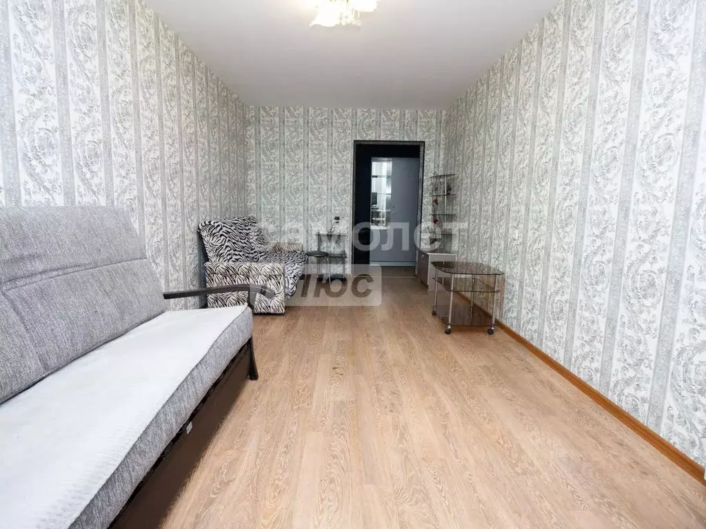 2-к кв. Ульяновская область, Ульяновск ул. Варейкиса, 40 (57.7 м) - Фото 1