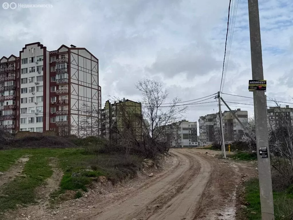 Участок в Республика Крым, Симферополь (6 м) - Фото 0