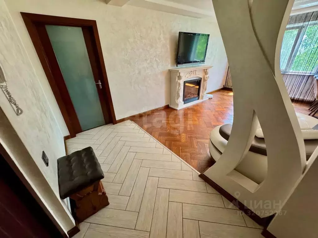 1-к кв. Приморский край, Артем ул. Кирова, 25 (51.0 м) - Фото 1