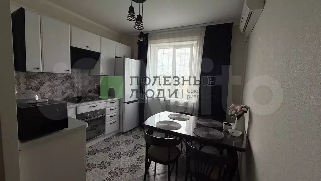 3-к. квартира, 71,4 м, 10/10 эт. - Фото 0