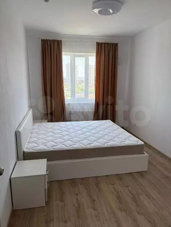 2-к. квартира, 60 м, 9/15 эт. - Фото 0
