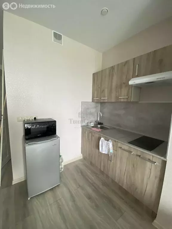 Квартира-студия: Тула, Рязанская улица, 23 (28 м) - Фото 0
