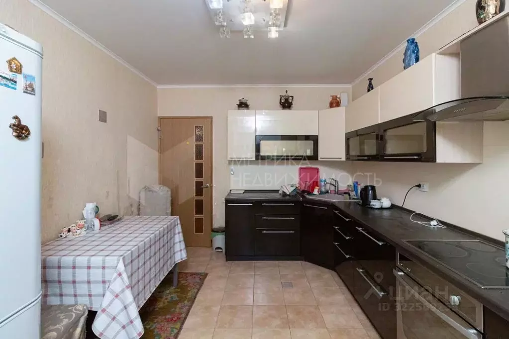 2-к кв. Тюменская область, Тюмень ул. 30 лет Победы, 148к3 (74.1 м) - Фото 1