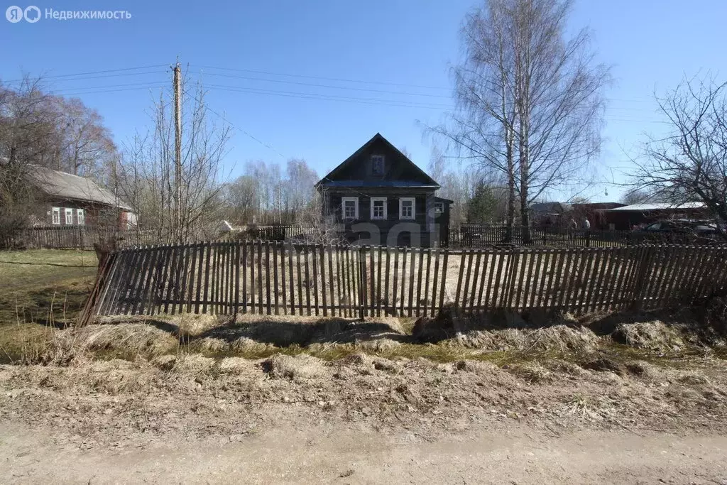 Дом в Вологодская область, Шекснинский муниципальный округ, деревня ... - Фото 2
