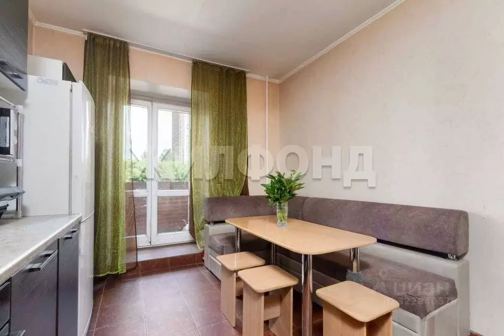 2-к кв. Новосибирская область, Новосибирск ул. Лескова, 15 (55.7 м) - Фото 2