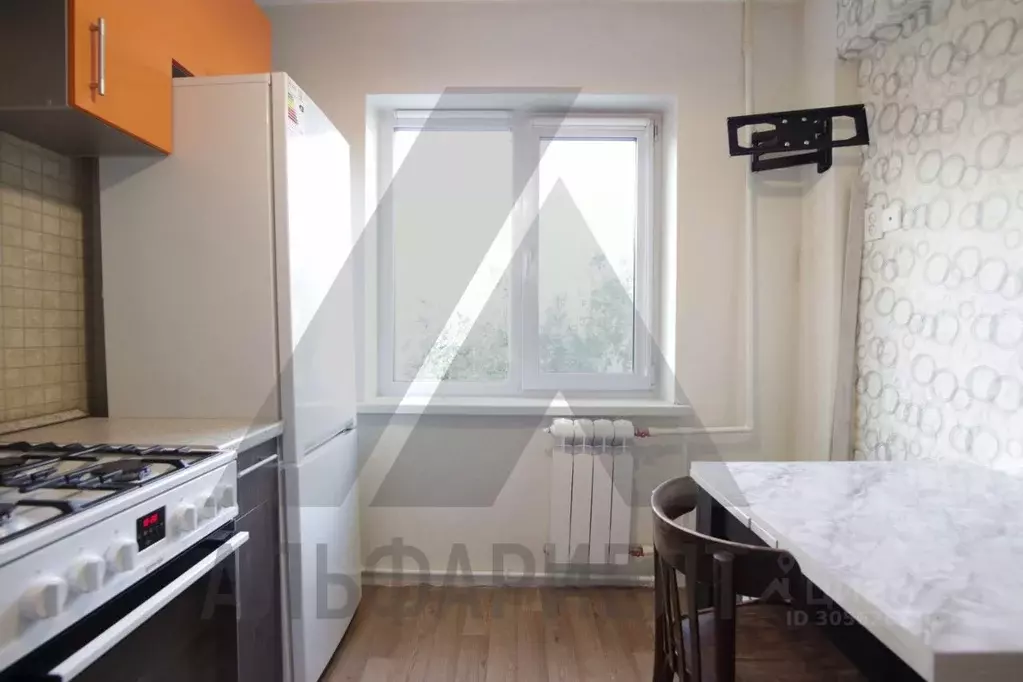 1-к кв. Омская область, Омск ул. 24-я Северная, 173 (31.0 м) - Фото 2