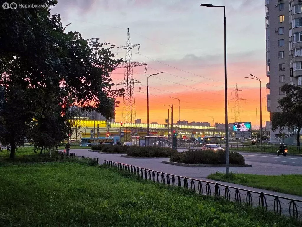 3-комнатная квартира: Санкт-Петербург, Малая Балканская улица, 30/3 ... - Фото 1