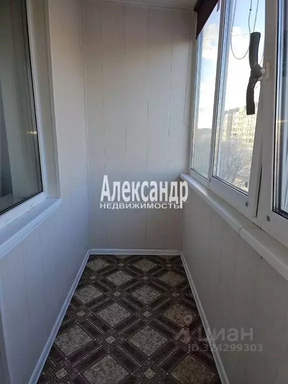 3-к кв. Санкт-Петербург пос. Металлострой, Полевая ул., 5 (65.5 м) - Фото 2