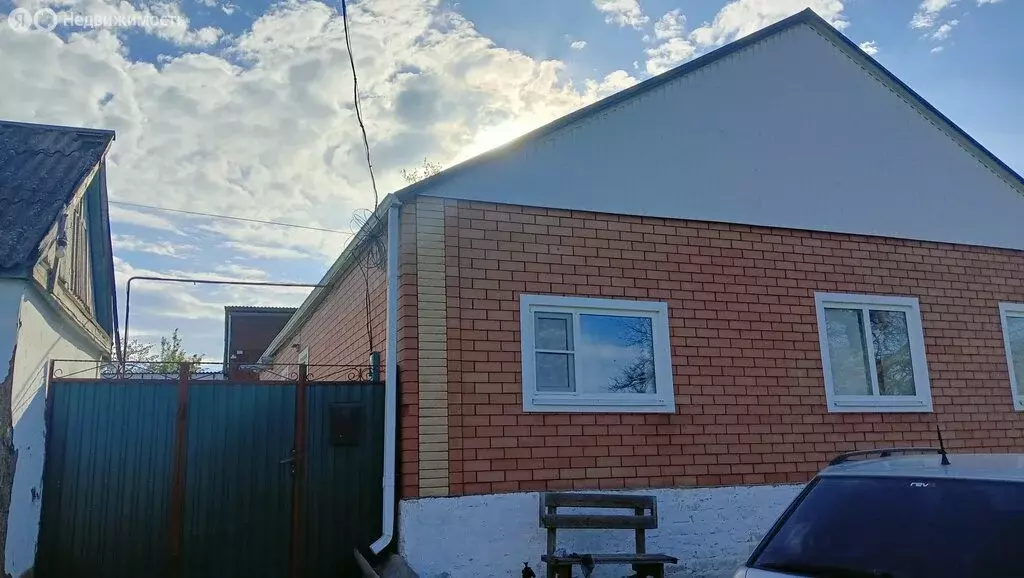 Дом в село Труновское, улица Ленина (84.4 м) - Фото 1