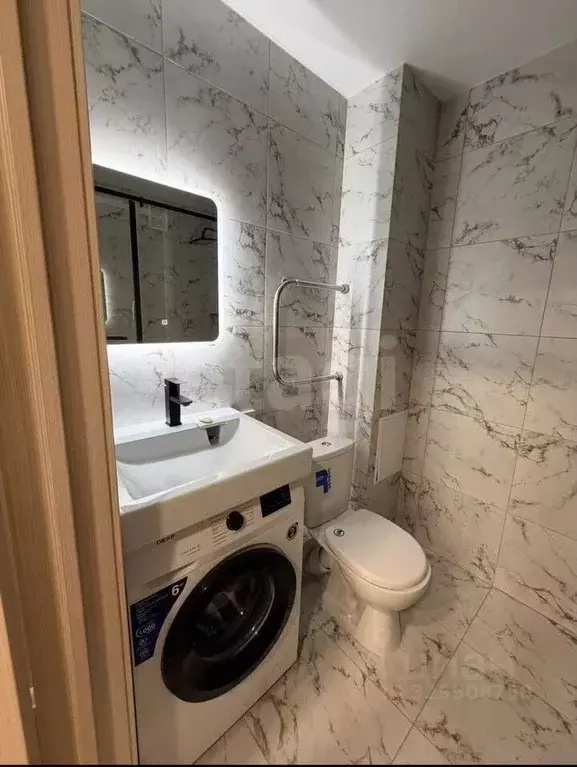 1-к кв. Удмуртия, Ижевск Красная ул., 118к1 (40.0 м) - Фото 1