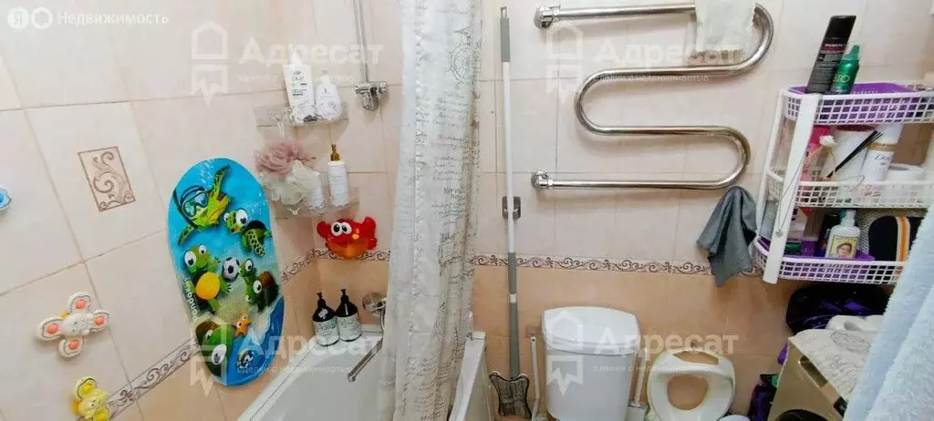 3-комнатная квартира: Волгоград, Депутатская улица, 11А (70.5 м) - Фото 1