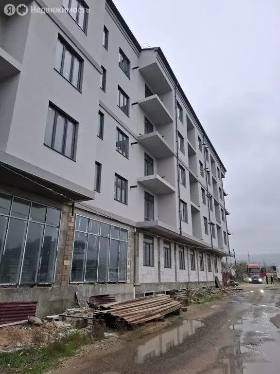 2-комнатная квартира: Дербент, улица Шеболдаева, 33А (64.8 м) - Фото 1