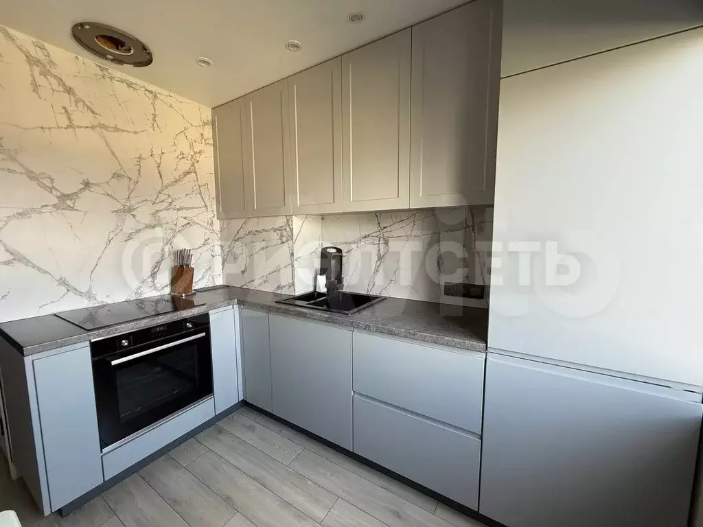 2-к. квартира, 45 м, 4/9 эт. - Фото 0