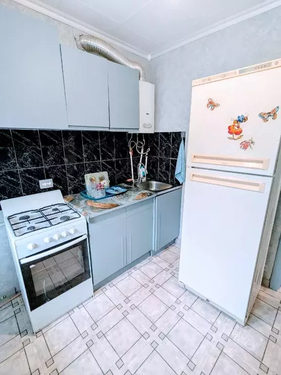 2-к кв. Удмуртия, Ижевск ул. Имени Барышникова, 13 (50.0 м) - Фото 2