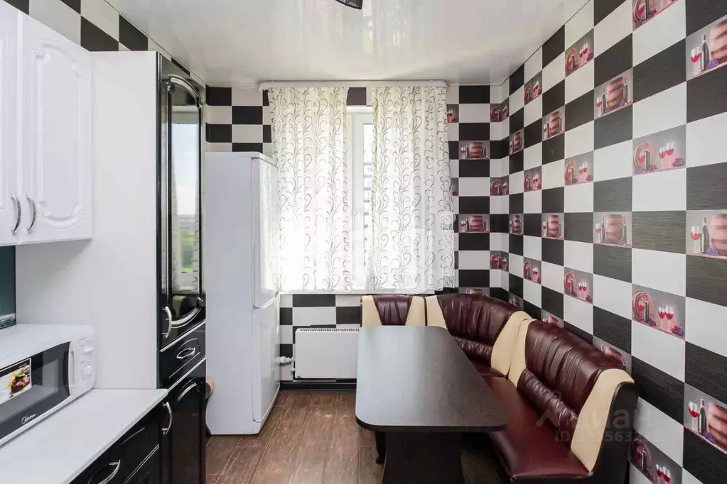 1-к кв. Тюменская область, Тюмень Антипино мкр, ул. Беловежская, 3к1 ... - Фото 1