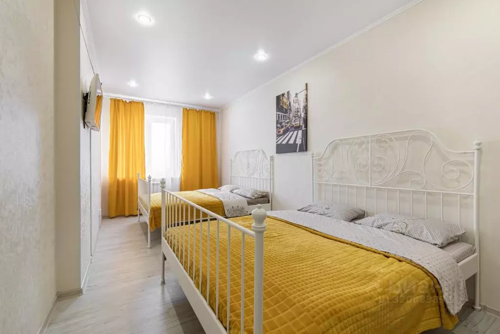4-к кв. Татарстан, Казань Чистопольская ул., 61Д (85.0 м) - Фото 0