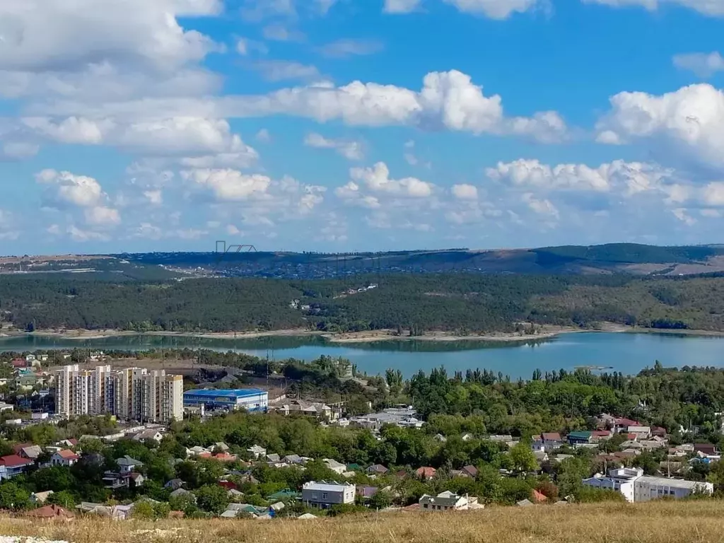 Участок в Крым, Симферополь ул. Чесменская (6.0 сот.) - Фото 0