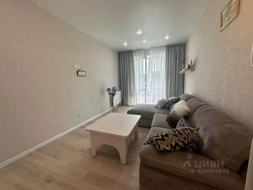 2-к кв. Калининградская область, Калининград ул. Баженова, 13Б (57.0 ... - Фото 1