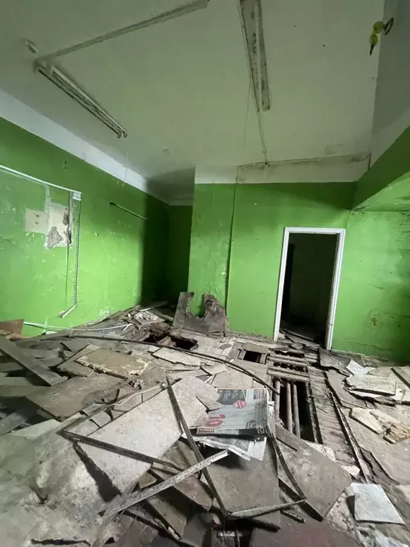 Помещение свободного назначения в Коми, Усинск Парковая ул., 18 (176 ... - Фото 1