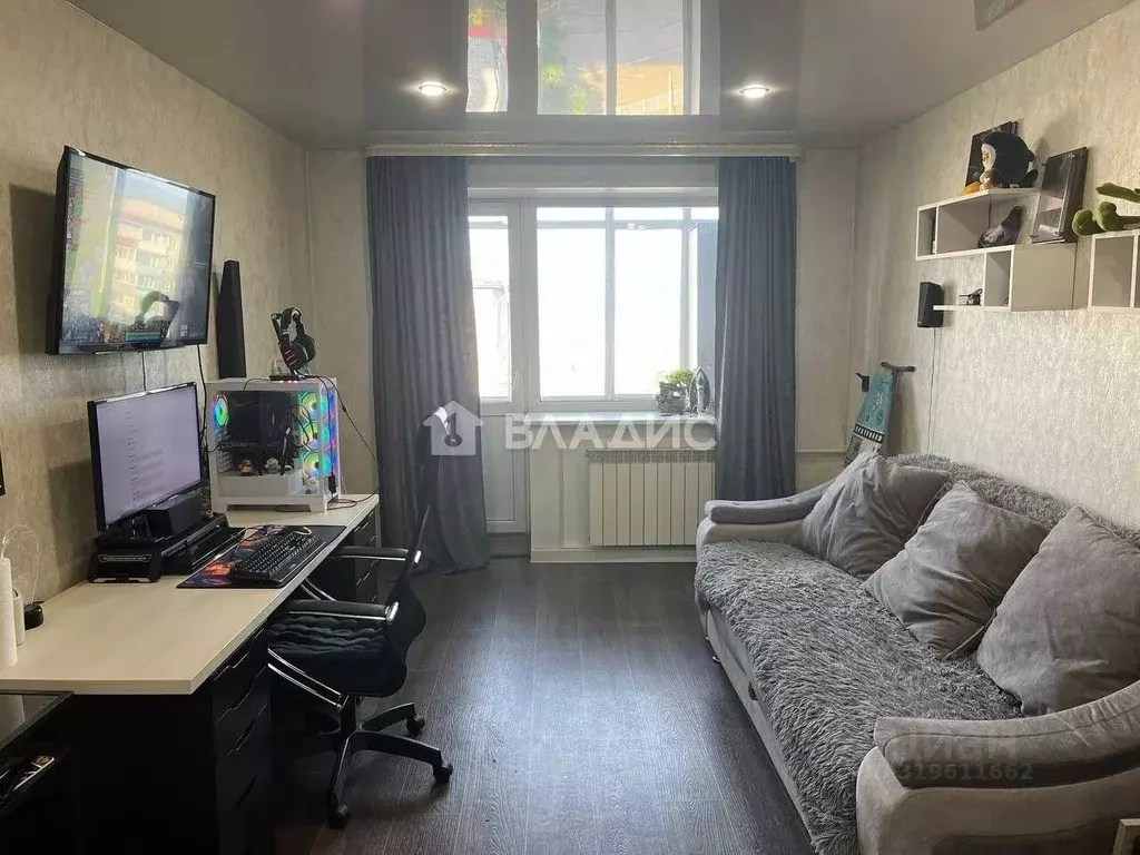 2-к кв. Бурятия, Улан-Удэ Восточный мкр, ул. Камова, 5 (42.5 м) - Фото 0