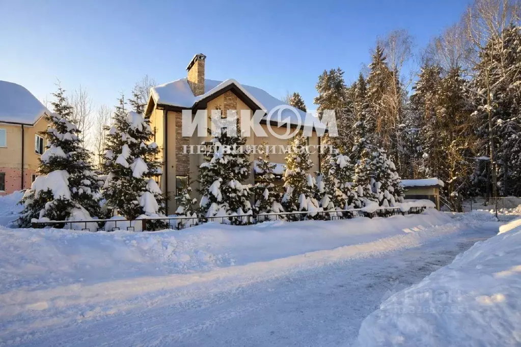 Коттедж в Московская область, Пушкинский городской округ, д. Жуковка, ... - Фото 2