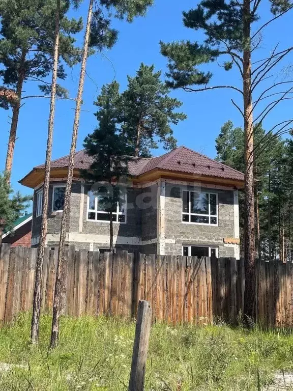 Дом в Бурятия, Улан-Удэ ул. Верхнеангарская, 5 (133 м) - Фото 1