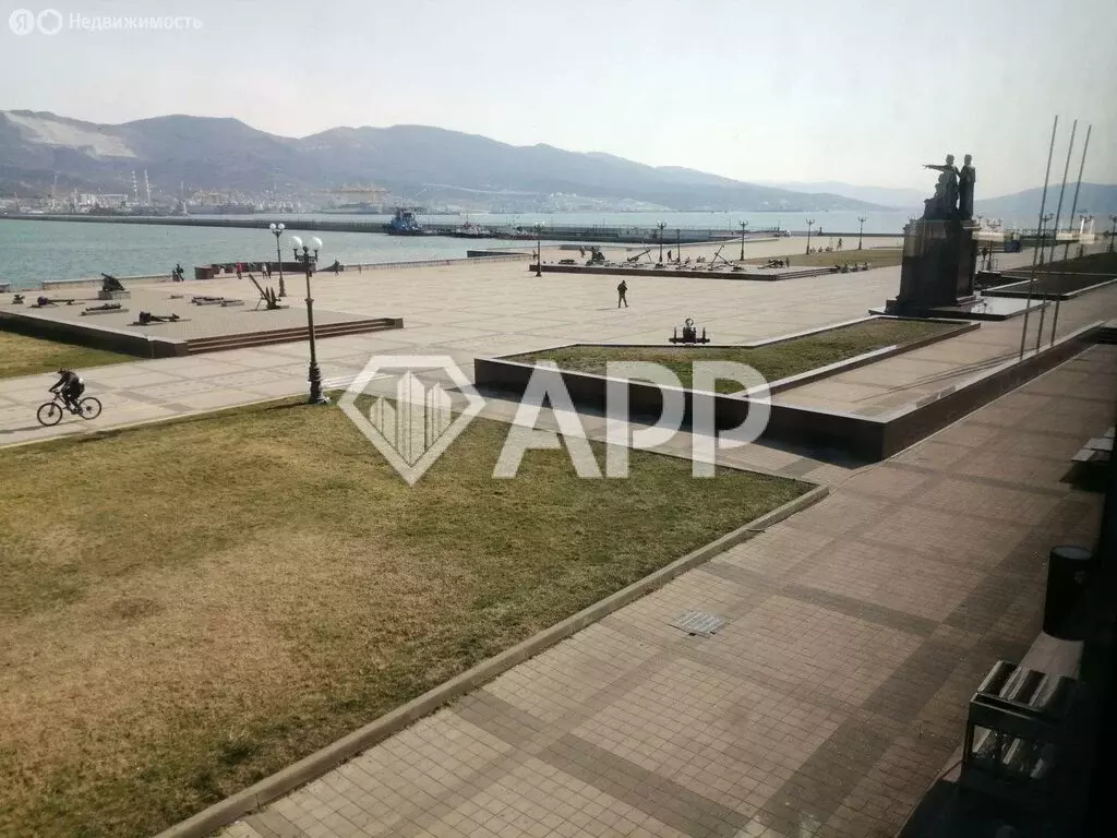 Помещение свободного назначения (240 м) - Фото 1