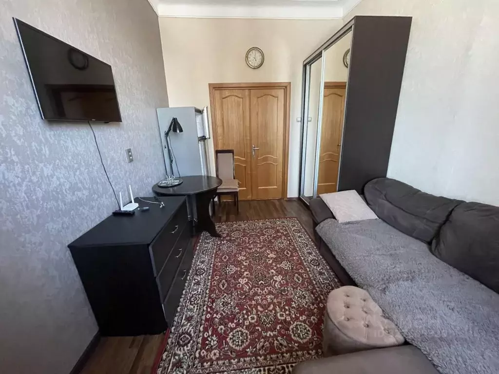 Комната Санкт-Петербург ш. Революции, 112 (12.0 м) - Фото 1